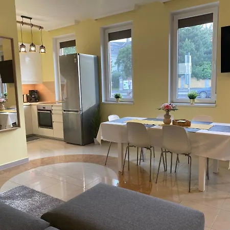 Apartment Nest1 *